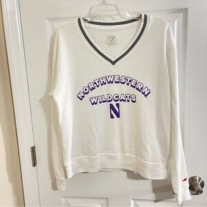 Northwest Wildcats V neck Sweatshirt White size small